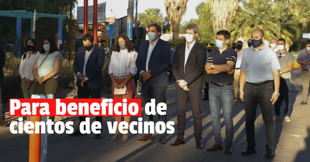 Sergio Uñac inauguró obras de alumbrado público en Angaco y San Martín