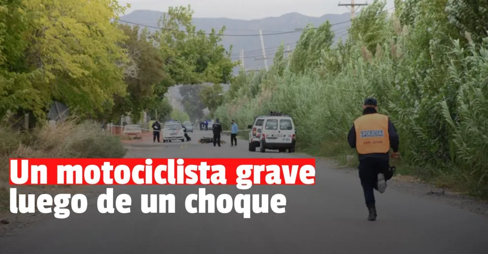 Un motociclista terminó hospitalizado tras impactar contra un auto