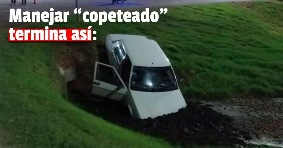 Manejaba con unas copas de más y terminó en una zanja