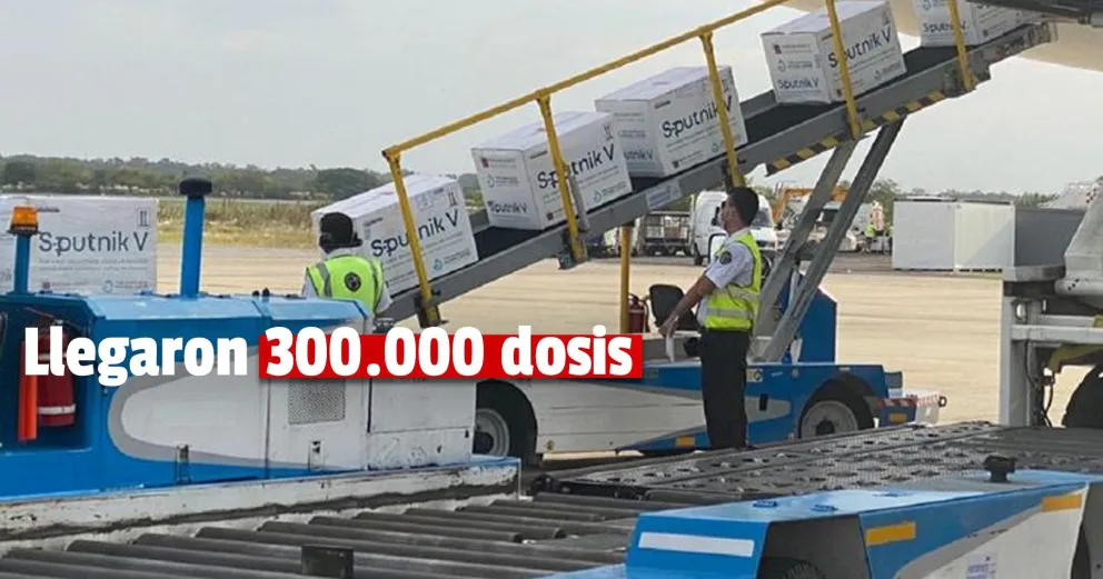 Llegó el décimo vuelo de Aerolíneas Argentinas con Sputnik V