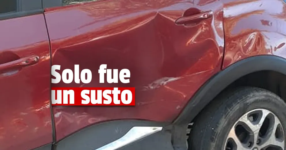 Dos vehículos colisionaron en una esquina de Rivadavia