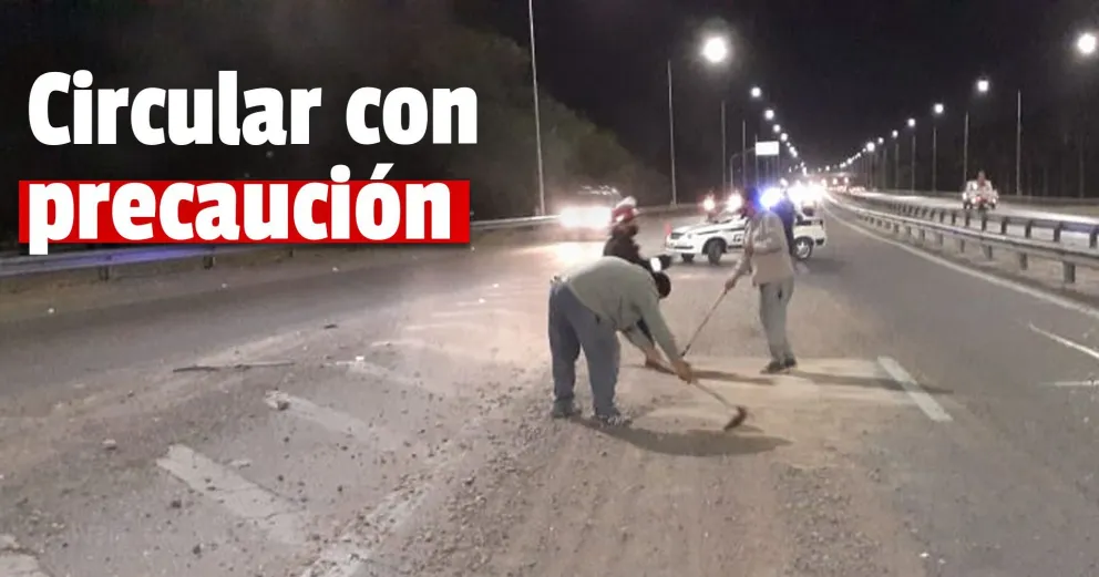 Por derrame de ripio pidieron tener cuidado si circulan por una zona de Santa Lucía