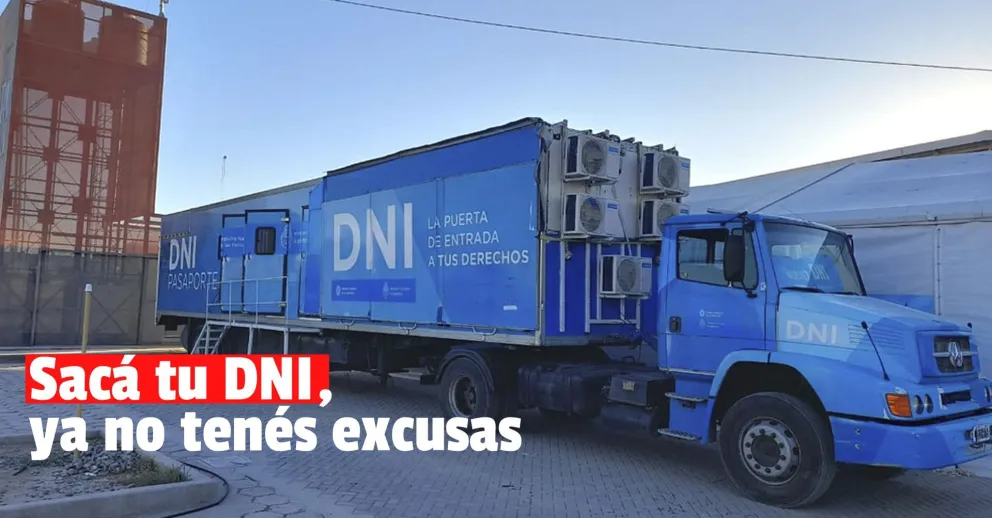 Importante operativo: familias afectadas por el terremoto e inundaciones tramitan su DNI gratuito