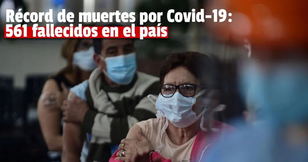 Volvieron a subir los casos de coronavirus y preocupa la cantidad de argentinos fallecidos