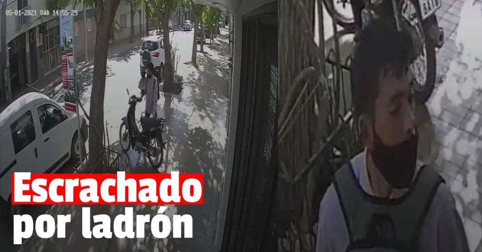 Se robó una moto a plena luz del día y quedó filmado por una cámara de seguridad