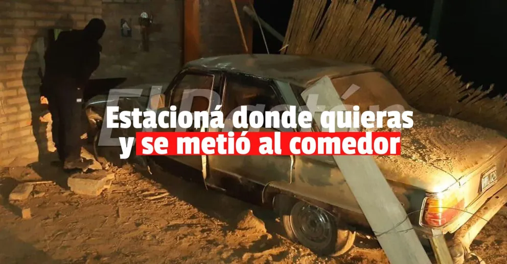 Chocó contra una casa y terminó metido en el comedor