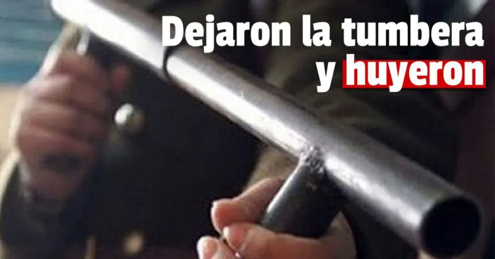 Amenazaron a una mujer con una tumbera, la policía los encontró y huyeron