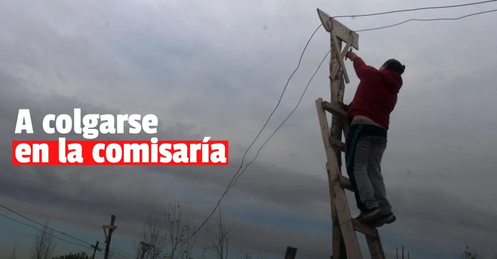 Hicieron una conexión clandestina, la policía los vio y terminaron detenidos