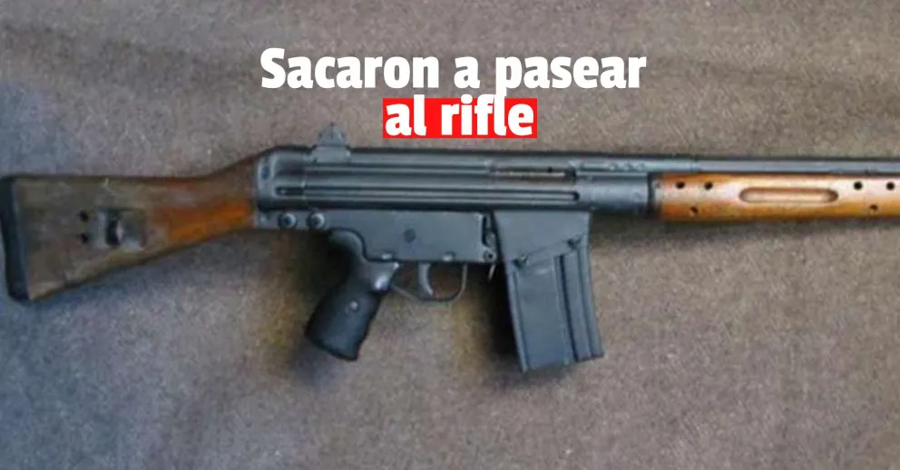 Dos chilenos circulaban con un arma y los pilló la policía