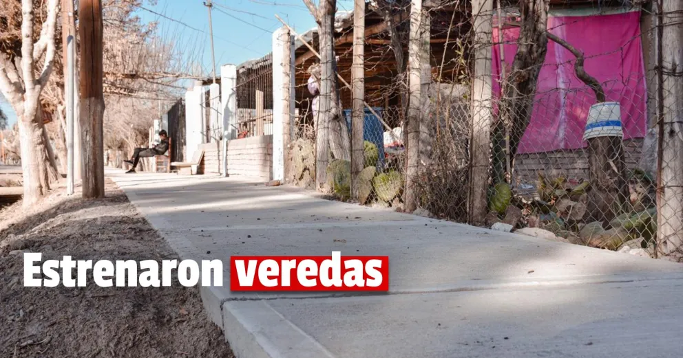 Después de 70 años los vecinos de El Rincón pueden disfrutar de sus veredas