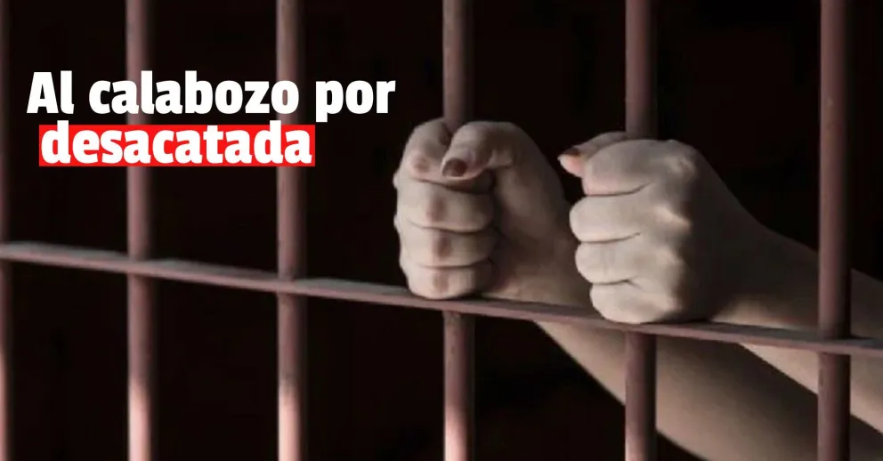 Una mujer golpeó a su madre y se autoagredió en un ataque de ira