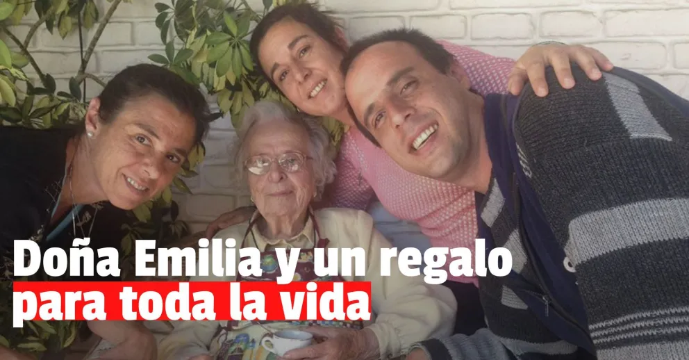 Una sanjuanina cumple 100 años y se termina de vacunar contra el coronavirus el mismo día