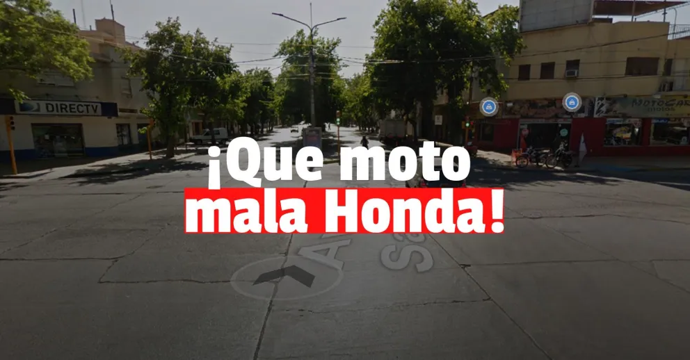 Un hombre de 63 años fue hospitalizado tras caer de su moto en pleno centro