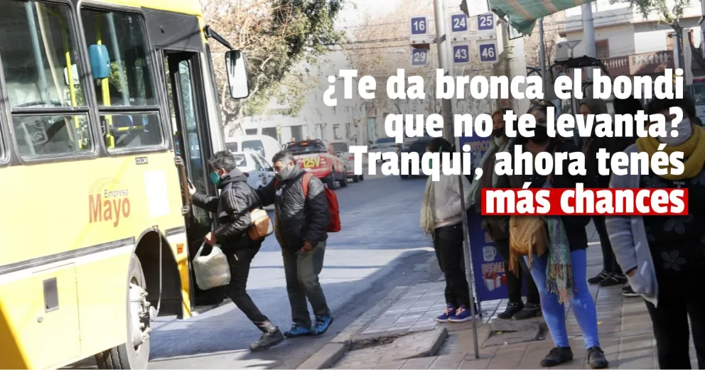 Nuevas flexibilizaciones: vuelven los 10 pasajeros parados en el colectivo