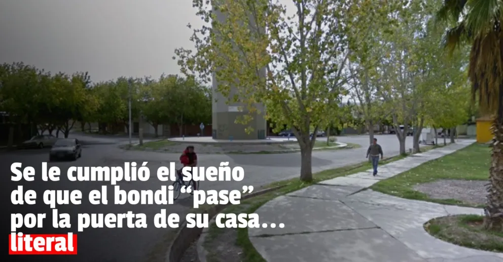 Un colectivo perdió el control y se estrelló contra una casa
