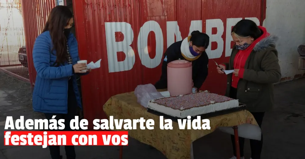 Los Bomberos Voluntarios de Chimbas cumplieron 22 años y repartieron torta y chocolate