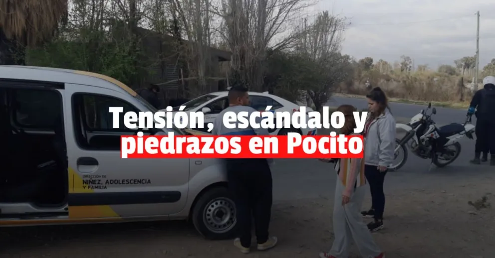 Tensión en Pocito: arrojaron piedras a una movilidad de Niñez 