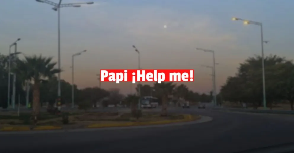 Un menor perdió el control del auto que conducía, impactó con el guardarraíl y terminó en una rotonda