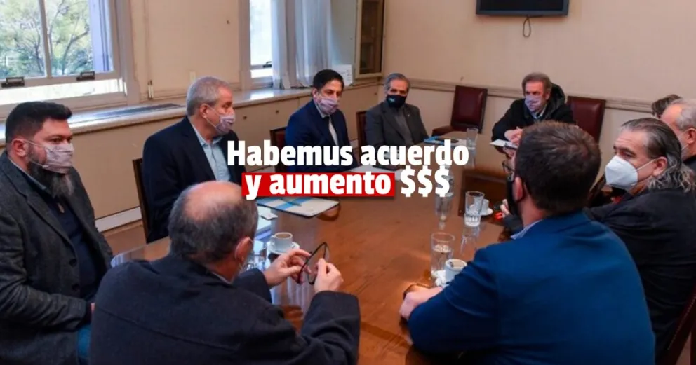 El Gobierno y los gremios acordaron un aumento anual del 47% para los docentes universitarios 