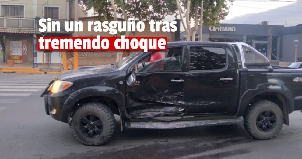 Fuerte choque en Santa Lucía terminó sin heridos