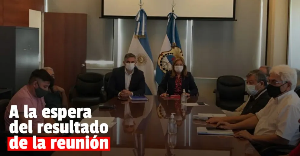 Hacienda se reunió con los gremios para acordar un nuevo aumento salarial