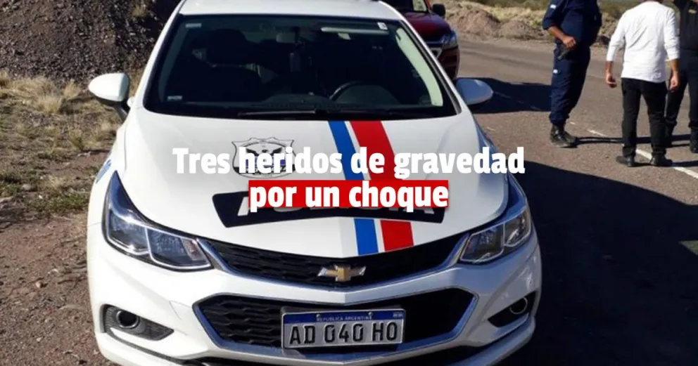 Dos motos chocaron y tres jóvenes terminaron fracturados e internados