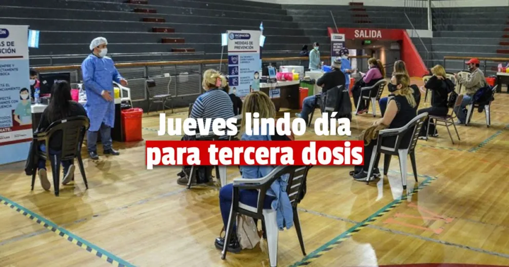 Este jueves comienza la vacunación de tercera dosis a mayores de 50 años 