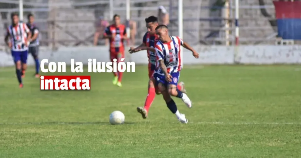 De local, Peñarol perdió 5 a 2 frente a Defensores de Pronunciamiento